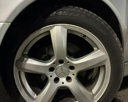 Серый Мерседес Е-Класс, объемом двигателя 3.2 л и пробегом 361 тыс. км за 5000 $, фото 10 на Automoto.ua