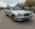 Сірий Мерседес Е-Клас, об'ємом двигуна 2.8 л та пробігом 350 тис. км за 4500 $, фото 1 на Automoto.ua