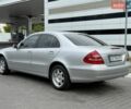 Серый Мерседес Е-Класс, объемом двигателя 1.8 л и пробегом 180 тыс. км за 4999 $, фото 32 на Automoto.ua