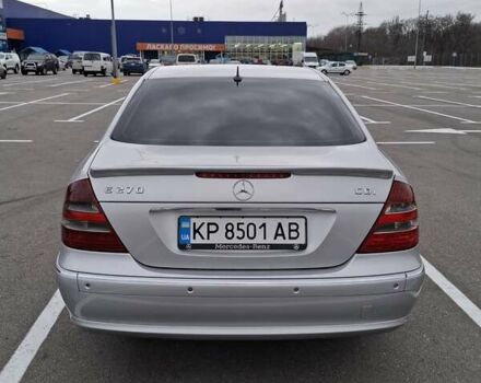 Серый Мерседес Е-Класс, объемом двигателя 2.69 л и пробегом 405 тыс. км за 6500 $, фото 2 на Automoto.ua