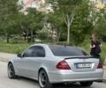 Серый Мерседес Е-Класс, объемом двигателя 2.7 л и пробегом 316 тыс. км за 6400 $, фото 5 на Automoto.ua