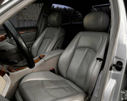 Серый Мерседес Е-Класс, объемом двигателя 2.15 л и пробегом 412 тыс. км за 5499 $, фото 32 на Automoto.ua