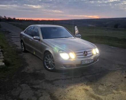 Серый Мерседес Е-Класс, объемом двигателя 2.7 л и пробегом 266 тыс. км за 7500 $, фото 7 на Automoto.ua