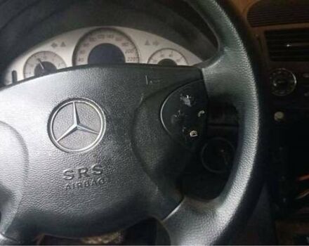 Серый Мерседес Е-Класс, объемом двигателя 3.2 л и пробегом 300 тыс. км за 2600 $, фото 8 на Automoto.ua