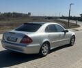 Сірий Мерседес Е-Клас, об'ємом двигуна 3.2 л та пробігом 320 тис. км за 5100 $, фото 6 на Automoto.ua
