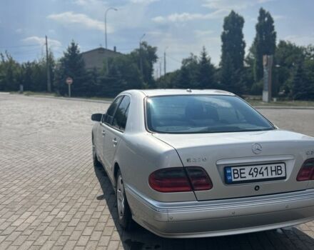 Серый Мерседес Е-Класс, объемом двигателя 2.7 л и пробегом 34 тыс. км за 3000 $, фото 3 на Automoto.ua