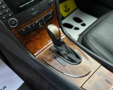 Серый Мерседес Е-Класс, объемом двигателя 2.7 л и пробегом 319 тыс. км за 6750 $, фото 10 на Automoto.ua