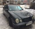 Серый Мерседес Е-Класс, объемом двигателя 3.2 л и пробегом 357 тыс. км за 8000 $, фото 1 на Automoto.ua
