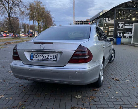 Сірий Мерседес Е-Клас, об'ємом двигуна 2.2 л та пробігом 351 тис. км за 5400 $, фото 5 на Automoto.ua