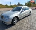 Сірий Мерседес Е-Клас, об'ємом двигуна 2.2 л та пробігом 456 тис. км за 5500 $, фото 5 на Automoto.ua
