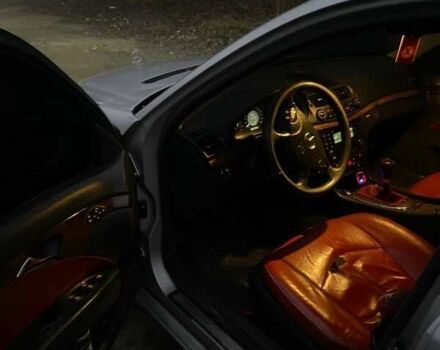 Сірий Мерседес Е-Клас, об'ємом двигуна 2.2 л та пробігом 421 тис. км за 4499 $, фото 6 на Automoto.ua