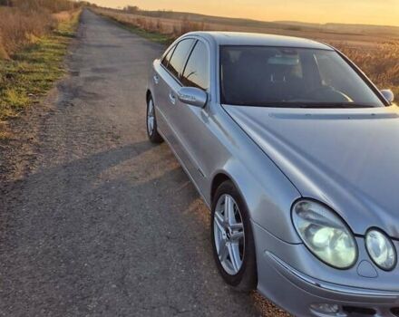 Серый Мерседес Е-Класс, объемом двигателя 2.69 л и пробегом 370 тыс. км за 7500 $, фото 1 на Automoto.ua