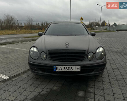 Серый Мерседес Е-Класс, объемом двигателя 1.8 л и пробегом 400 тыс. км за 6300 $, фото 4 на Automoto.ua