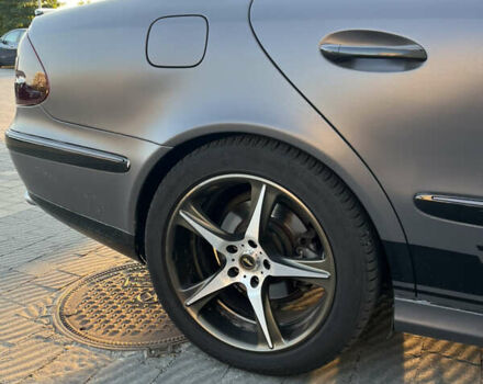 Серый Мерседес Е-Класс, объемом двигателя 1.8 л и пробегом 400 тыс. км за 6300 $, фото 26 на Automoto.ua