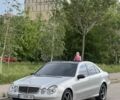 Серый Мерседес Е-Класс, объемом двигателя 2.7 л и пробегом 316 тыс. км за 6400 $, фото 1 на Automoto.ua