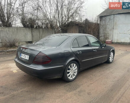Сірий Мерседес Е-Клас, об'ємом двигуна 2.69 л та пробігом 465 тис. км за 5700 $, фото 9 на Automoto.ua