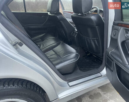 Серый Мерседес Е-Класс, объемом двигателя 3.23 л и пробегом 490 тыс. км за 4400 $, фото 17 на Automoto.ua