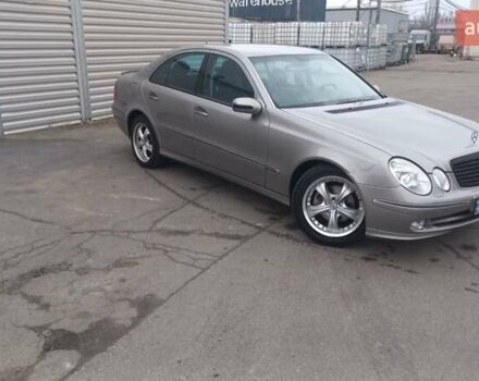 Сірий Мерседес Е-Клас, об'ємом двигуна 2.69 л та пробігом 274 тис. км за 7250 $, фото 6 на Automoto.ua