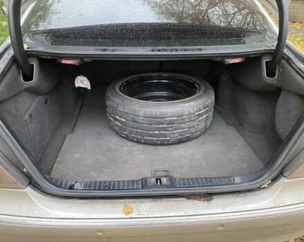 Сірий Мерседес Е-Клас, об'ємом двигуна 2.7 л та пробігом 330 тис. км за 6500 $, фото 4 на Automoto.ua