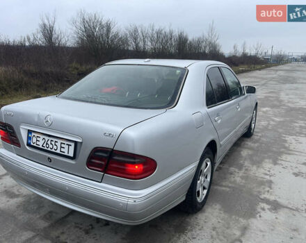 Серый Мерседес Е-Класс, объемом двигателя 3.23 л и пробегом 490 тыс. км за 4400 $, фото 6 на Automoto.ua