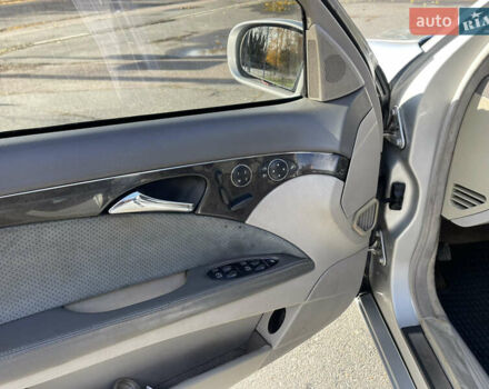 Мерседес Е-Клас 2002 у Золотоноше на Automoto.ua Сірий Мерседес Е-Клас, об'ємом двигуна 4.97 л та пробігом 300 тис. км за 4100 $, фото 9 на Automoto.ua