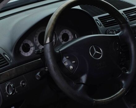 Сірий Мерседес Е-Клас, об'ємом двигуна 5 л та пробігом 284 тис. км за 6450 $, фото 8 на Automoto.ua