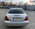 Сірий Мерседес Е-Клас, об'ємом двигуна 2.69 л та пробігом 320 тис. км за 6799 $, фото 9 на Automoto.ua