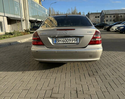 Серый Мерседес Е-Класс, объемом двигателя 2.69 л и пробегом 270 тыс. км за 6300 $, фото 4 на Automoto.ua