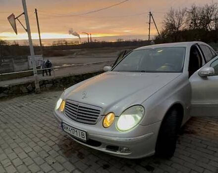 Серый Мерседес Е-Класс, объемом двигателя 2.69 л и пробегом 428 тыс. км за 7200 $, фото 15 на Automoto.ua