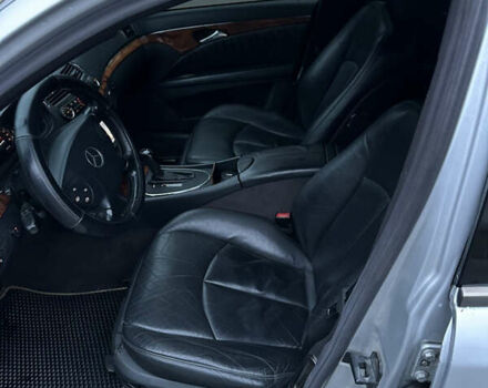 Сірий Мерседес Е-Клас, об'ємом двигуна 2.6 л та пробігом 354 тис. км за 5000 $, фото 20 на Automoto.ua