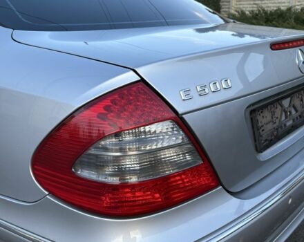 Сірий Мерседес Е-Клас, об'ємом двигуна 5 л та пробігом 280 тис. км за 6499 $, фото 5 на Automoto.ua