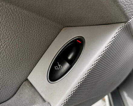 Серый Мерседес Е-Класс, объемом двигателя 2.2 л и пробегом 360 тыс. км за 5450 $, фото 43 на Automoto.ua