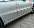 Серый Мерседес Е-Класс, объемом двигателя 2.2 л и пробегом 399 тыс. км за 4999 $, фото 3 на Automoto.ua
