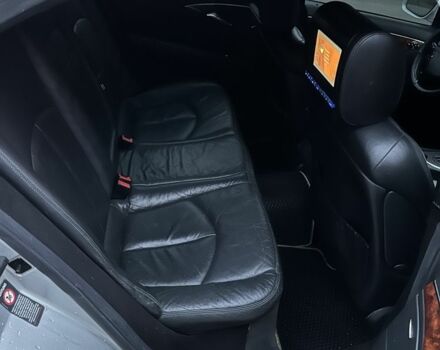 Серый Мерседес Е-Класс, объемом двигателя 2.6 л и пробегом 354 тыс. км за 4999 $, фото 18 на Automoto.ua