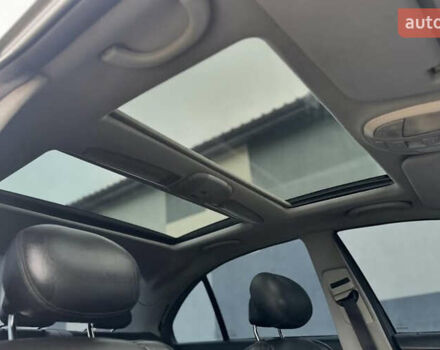 Серый Мерседес Е-Класс, объемом двигателя 2.7 л и пробегом 378 тыс. км за 7500 $, фото 11 на Automoto.ua