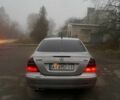 Сірий Мерседес Е-Клас, об'ємом двигуна 2.2 л та пробігом 421 тис. км за 4499 $, фото 4 на Automoto.ua