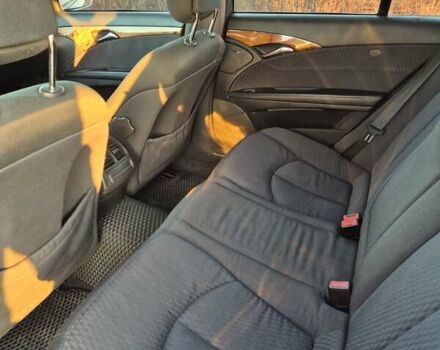 Серый Мерседес Е-Класс, объемом двигателя 2.69 л и пробегом 370 тыс. км за 7500 $, фото 20 на Automoto.ua