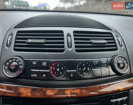 Сірий Мерседес Е-Клас, об'ємом двигуна 2.69 л та пробігом 315 тис. км за 5500 $, фото 38 на Automoto.ua