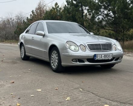 Серый Мерседес Е-Класс, объемом двигателя 2.7 л и пробегом 530 тыс. км за 3350 $, фото 2 на Automoto.ua
