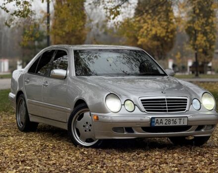 Серый Мерседес Е-Класс, объемом двигателя 3.2 л и пробегом 399 тыс. км за 3500 $, фото 4 на Automoto.ua