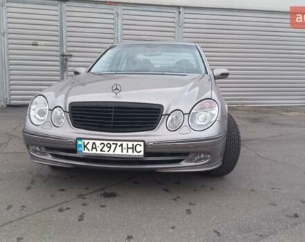 Сірий Мерседес Е-Клас, об'ємом двигуна 2.69 л та пробігом 274 тис. км за 7250 $, фото 4 на Automoto.ua