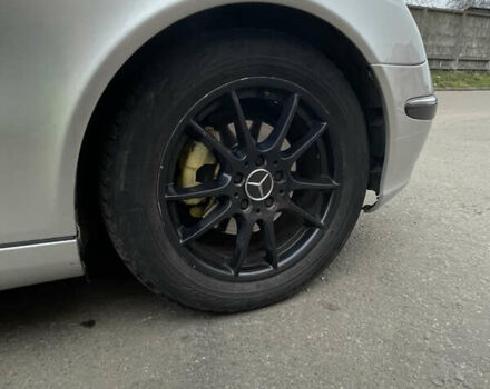 Сірий Мерседес Е-Клас, об'ємом двигуна 2.2 л та пробігом 428 тис. км за 4800 $, фото 16 на Automoto.ua