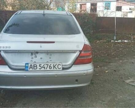 Серый Мерседес Е-Класс, объемом двигателя 3.2 л и пробегом 300 тыс. км за 2600 $, фото 15 на Automoto.ua