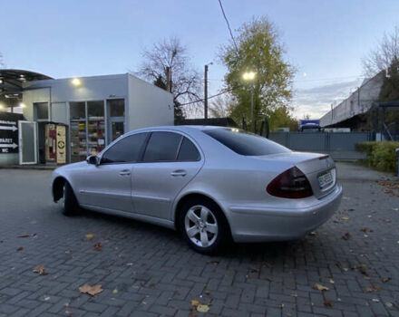 Сірий Мерседес Е-Клас, об'ємом двигуна 2.2 л та пробігом 351 тис. км за 5400 $, фото 3 на Automoto.ua