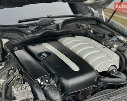 Серый Мерседес Е-Класс, объемом двигателя 2.7 л и пробегом 378 тыс. км за 7500 $, фото 1 на Automoto.ua