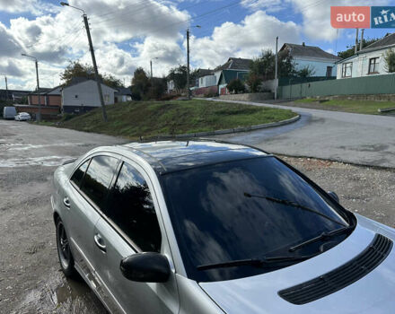 Серый Мерседес Е-Класс, объемом двигателя 2.7 л и пробегом 350 тыс. км за 5900 $, фото 12 на Automoto.ua