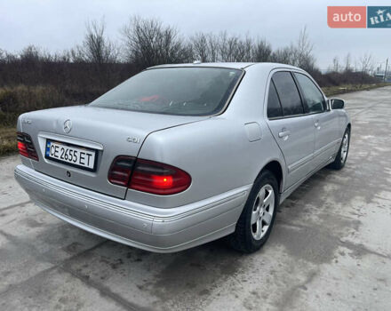 Серый Мерседес Е-Класс, объемом двигателя 3.23 л и пробегом 490 тыс. км за 4400 $, фото 5 на Automoto.ua