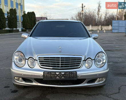 Серый Мерседес Е-Класс, объемом двигателя 5 л и пробегом 280 тыс. км за 6499 $, фото 11 на Automoto.ua