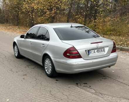 Серый Мерседес Е-Класс, объемом двигателя 2.7 л и пробегом 530 тыс. км за 3350 $, фото 1 на Automoto.ua