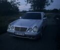 Серый Мерседес Е-Класс, объемом двигателя 2.7 л и пробегом 34 тыс. км за 3000 $, фото 1 на Automoto.ua
